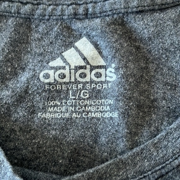 Preloved adidas cotton tee in grey - Picture 2 of 2